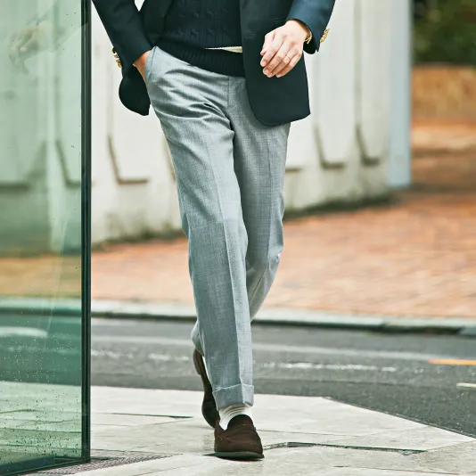 パンツを着た男性