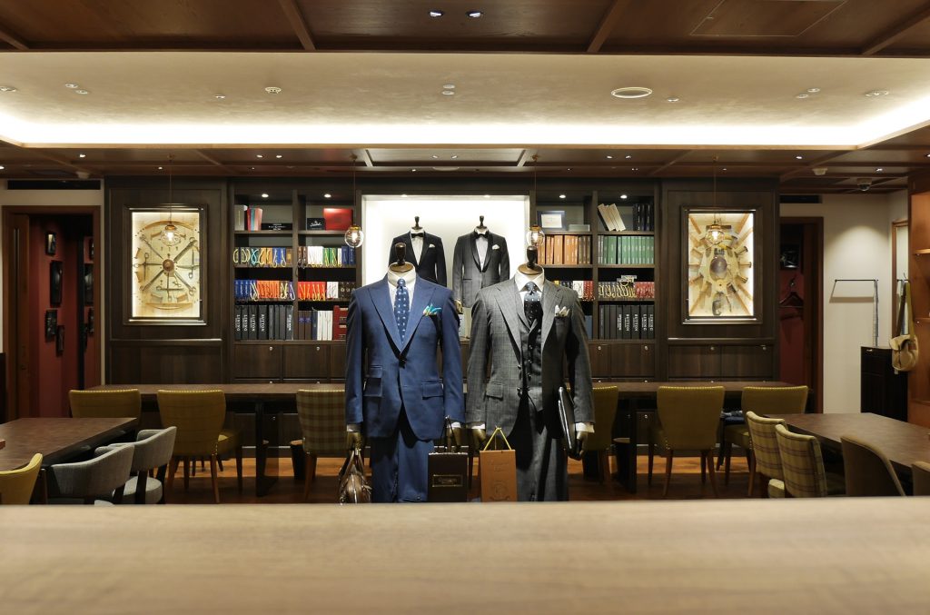 大阪府大阪市北区でオーダースーツを買うなら麻布テーラー梅田店