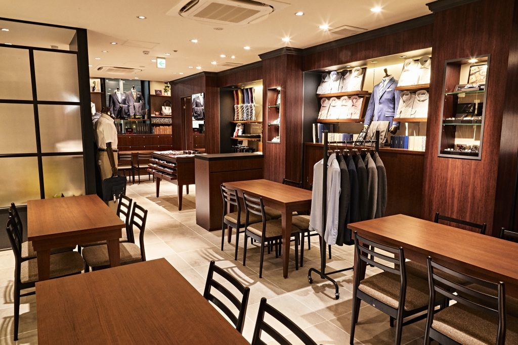東京都中央区銀座3丁目でオーダースーツを買うなら麻布テーラー銀座3rd店